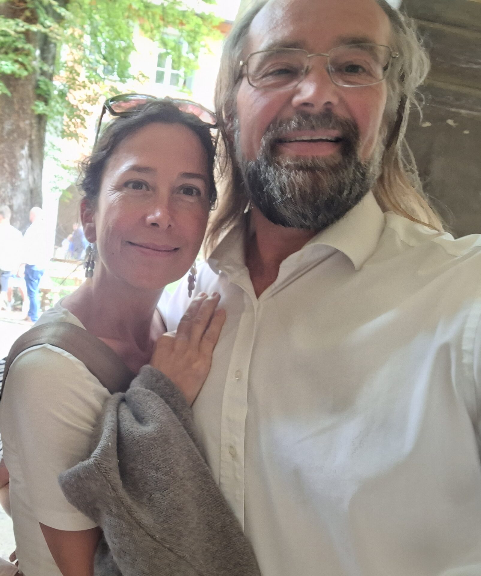 Katharina und Hartwig Kraft von Wedel auf dem Betrieb